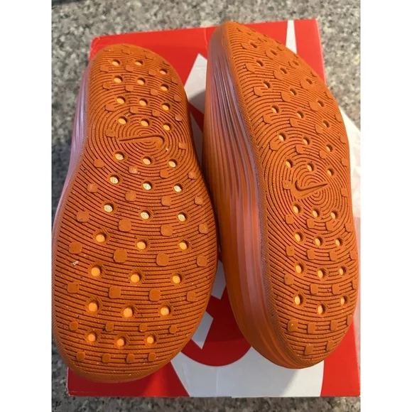 Nike React / Rejuven8 Slide Sandal Sz: 11 Color: Makeresh